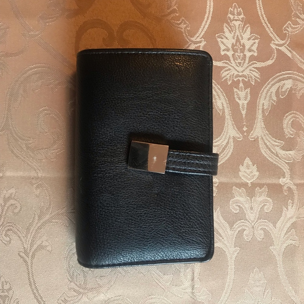 Safe keeper wallet